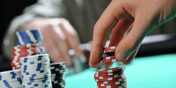 Texas Holdem vs. Omaha Poker: ¿Cuál es la diferencia?